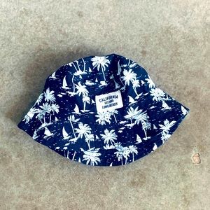 H&M boys Bucket Beach hat Navy White Palm Tree 2 3